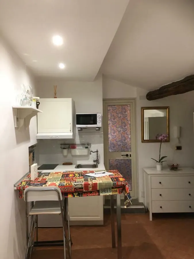 M9 Pantheon Attic 11 Apartment Rome