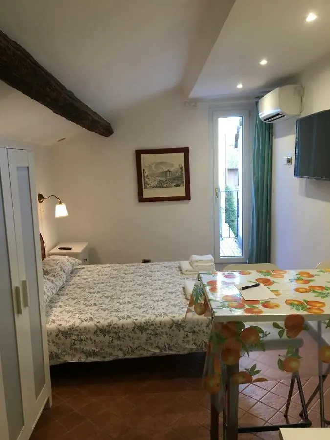 M9 Pantheon Attic 11 Apartment Rome Italy